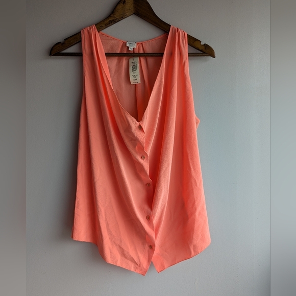 Wilfred Tops - Aritzia Wilfred Silk Button Down Tank Top in Night Coral Womens Size XXS Orange